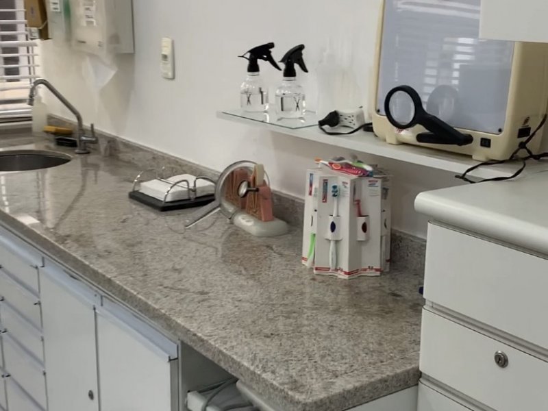 Comercial à venda Centro com 25m² e 1 quarto por R$ 25.000 - 1299180390-61d5f8a1-9651-4bf7-98f2-f8bef8c7f794.jpeg