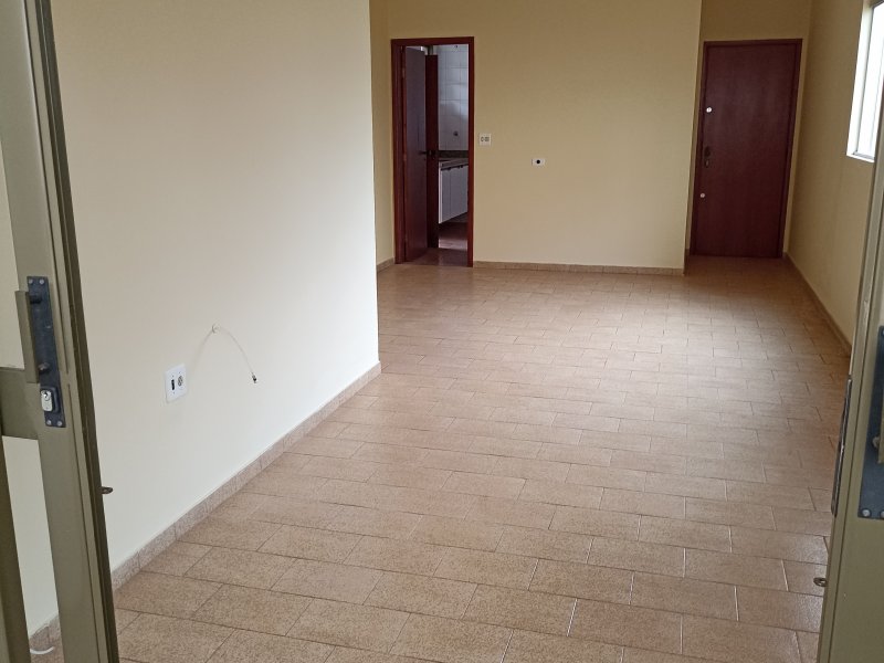 Apartamento à venda Jardim Paulistano com 95m² e 3 quartos por R$ 280.000 - 833476046-1645067127625.jpg