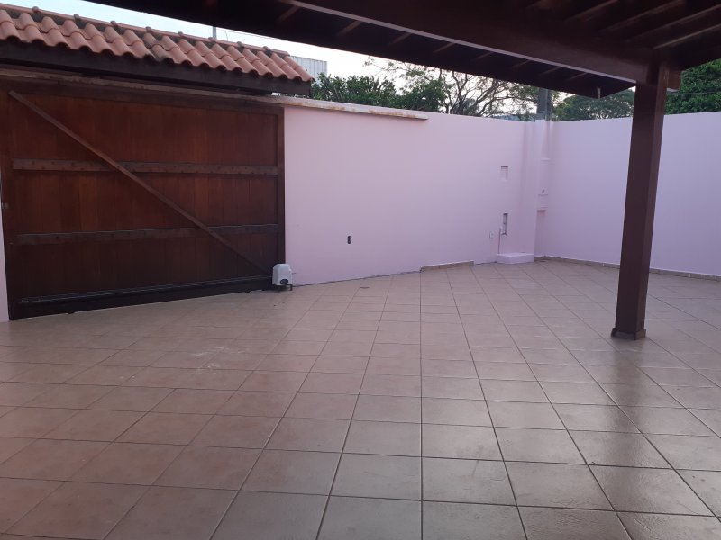 Casa à venda Lot. Remanso Campineiro com 153m² e 3 quartos por R$ 565.000 - 1924609830-portao.jpg