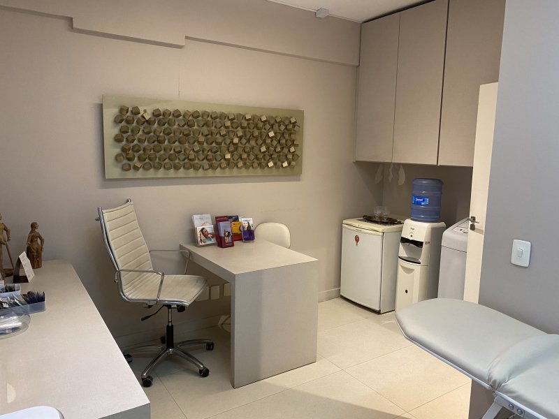 Comercial à venda Barro Preto com 144m² e 1 quarto por R$ 750.000 - 1063860041-3faa58f7-45da-4a6b-879e-754f7a2f29c9.jpeg