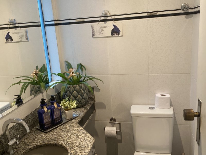 Comercial à venda Barro Preto com 144m² e 1 quarto por R$ 750.000 - 921960740-26ae7c14-9ecd-40f0-b971-e135aee1215e.jpeg