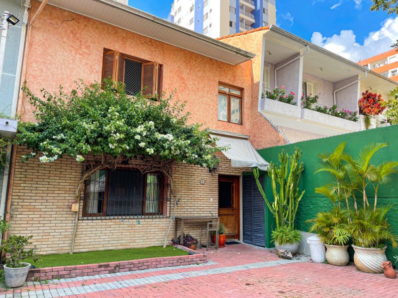 Casa de condomínio à venda Vila Olímpia com 235m² e 3 quartos por R$ 2.750.000 - 1941601582-9741fe0d-59d7-444f-94d7-3e26896b24a0.jpeg