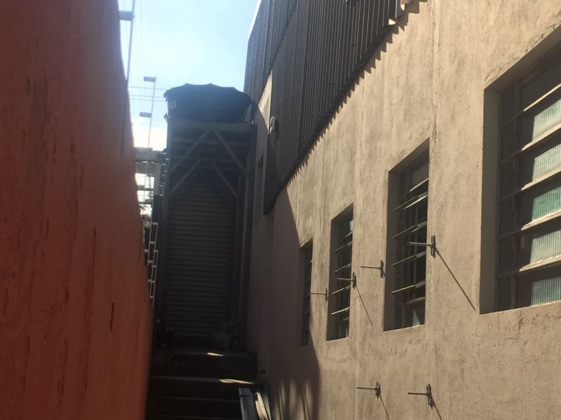 Comercial para alugar Jabaquara com 700m² e 1 quarto por R$ 12.000 - 1715174954-img-20180509-wa0080.jpg