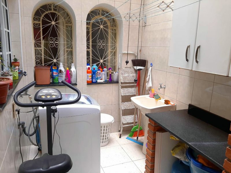 Casa à venda Parque São Jorge com 120m² e 3 quartos por R$ 590.000 - 1567666737-img-20201220-wa0015.jpg