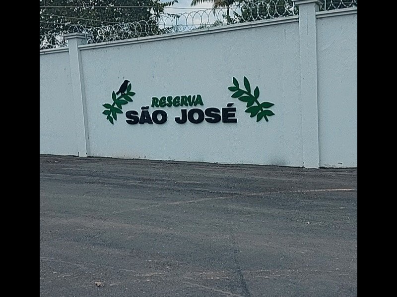 Terreno à venda Centro com 1000m² e 1 quarto por R$ 250.000 - 1916112331-snapchat-566714837.jpg
