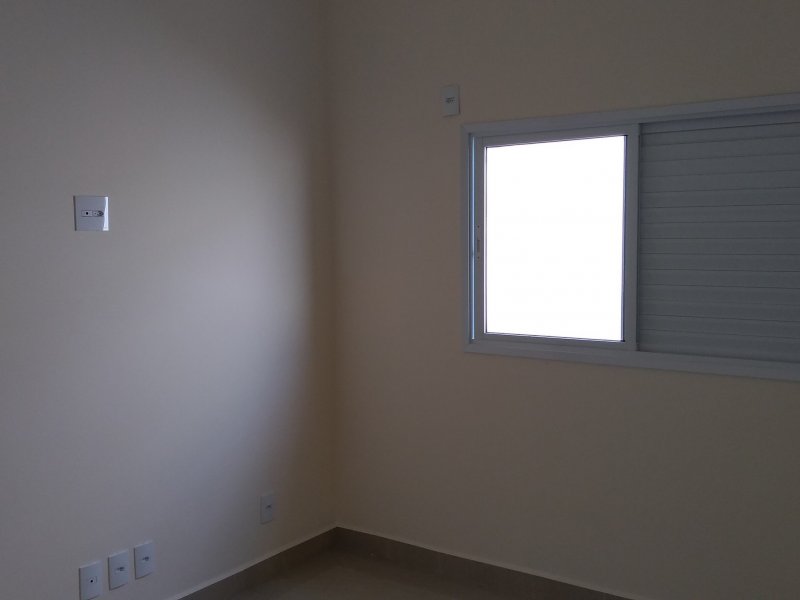 Casa à venda Condomínio Fechado Piccolo Paese com 64m² e 2 quartos por R$ 390.000 - 2079050250-ft-casa-salto-venda-olx-17.jpg