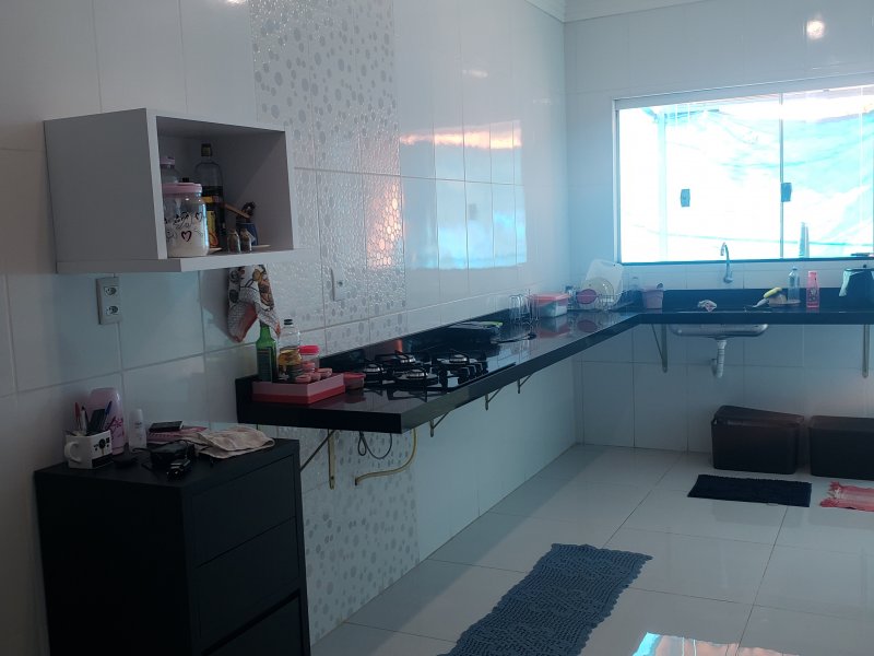 Casa à venda Parque das Flores com 57m² e 2 quartos por R$ 170.000 - 469511769-20211204-155515.jpg