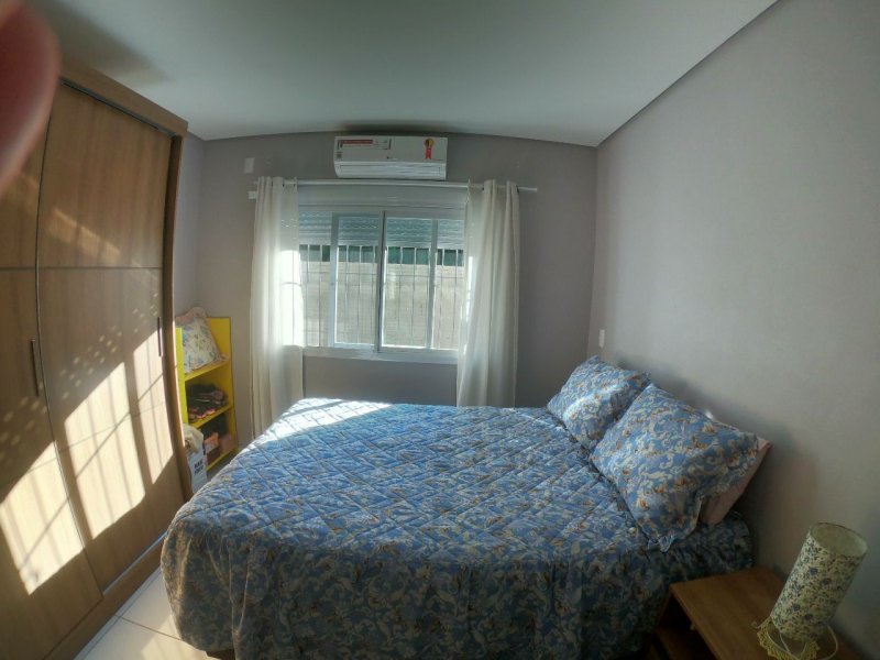 Casa à venda Centro com 67m² e 2 quartos por R$ 299.000 - 1675170480-2076c742-6255-48b2-a7dd-9cd6ef0d1003.jpg