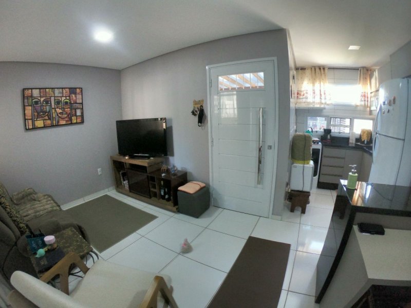 Casa à venda Centro com 67m² e 2 quartos por R$ 299.000 - 719804782-14f7c21c-8fbf-4111-84c8-849f59e6ba37.jpg