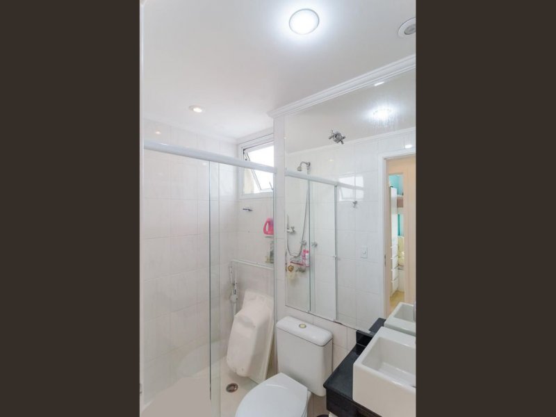 Apartamento à venda Vila Monte Alegre com 63m² e 2 quartos por R$ 560.000 - 621928525-banheiro-social.jpg