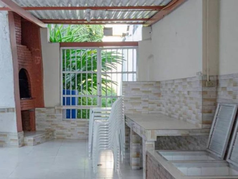 Apartamento à venda Tijuca com 60m² e 3 quartos por R$ 330.000 - 739354099-churrasqueira.jpg