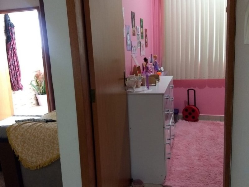 Casa à venda Residencial Araguaia com 75m² e 2 quartos por R$ 200.000 - 1223107277-img-20220221-wa0070.jpg