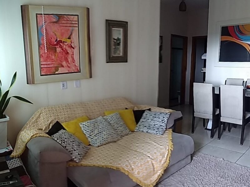 Casa à venda Residencial Araguaia com 75m² e 2 quartos por R$ 200.000 - 1313471511-img-20220221-wa0042.jpg