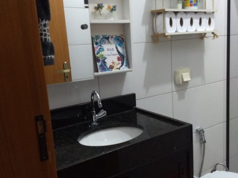Casa à venda Residencial Araguaia com 75m² e 2 quartos por R$ 200.000 - 554751995-img-20220221-wa0055.jpg