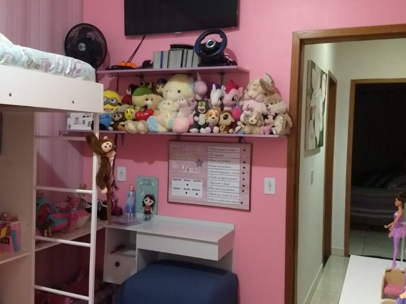 Casa à venda Residencial Araguaia com 75m² e 2 quartos por R$ 200.000 - 621272238-img-20220221-wa0047.jpg