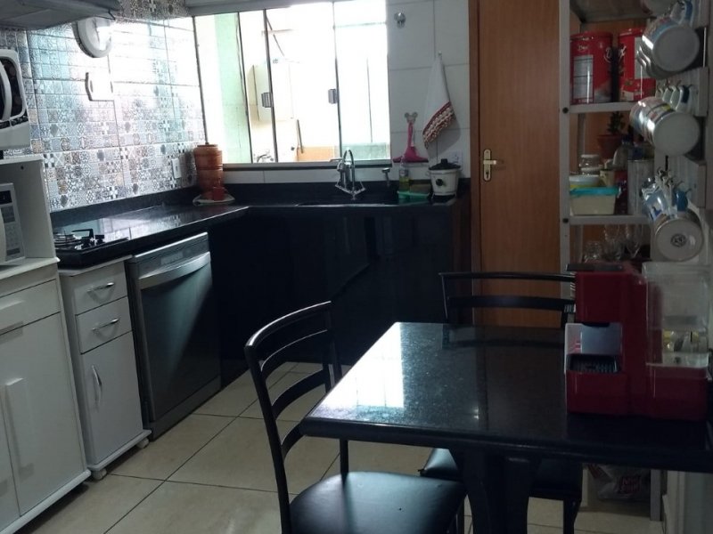 Casa à venda Residencial Araguaia com 75m² e 2 quartos por R$ 200.000 - 872110622-img-20220221-wa0062.jpg