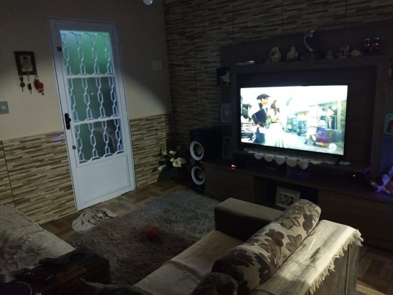 Casa à venda Lomba do Pinheiro com 120m² e 3 quartos por R$ 230.000 - 1163076733-vista-da-sala.jpg