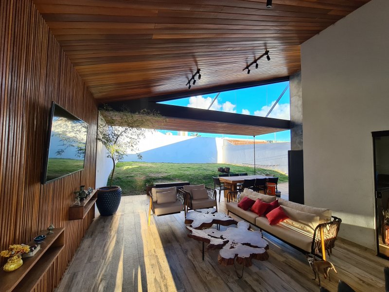 Casa à venda Centro com 408m² e 3 quartos por R$ 1.290.000 - 936603310-20220221-173205.jpg