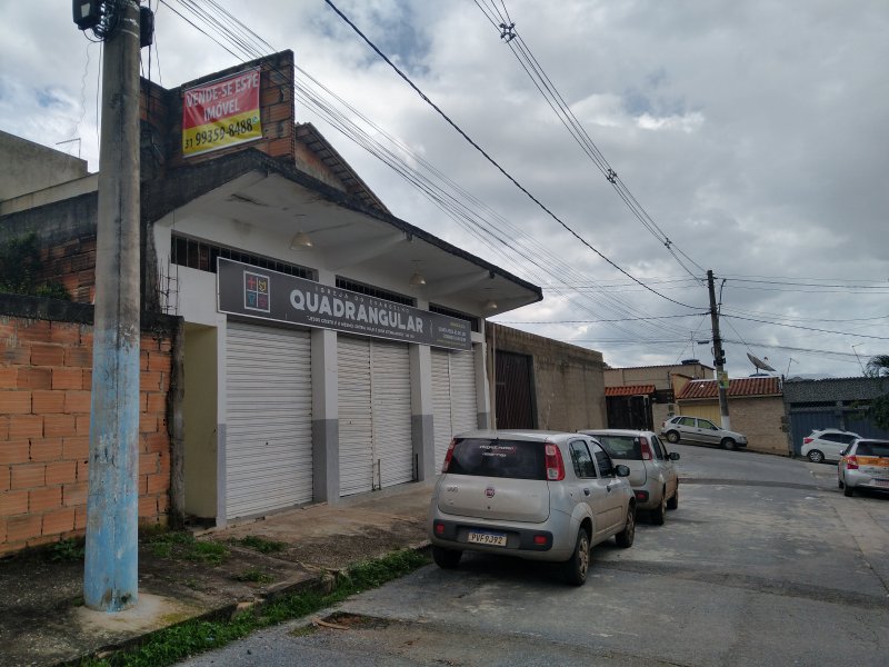 Comercial à venda Centro com 155m² e 1 quarto por R$ 440.000 - 1816208282-img-20220213-134423637-hdr.jpg