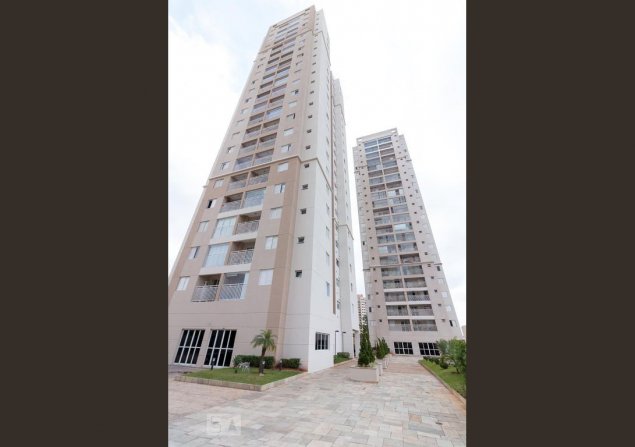 imóvel com 77m²
