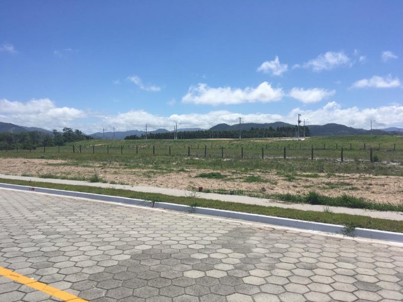 Terreno à venda SAMBAQUI com 313m² e 1 quarto por R$ 89.990.000 - 1477023528-whatsapp-image-2022-02-21-at-13.jpeg