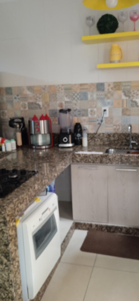 Casa à venda Alvorada com 220m² e 3 quartos por R$ 530.000 - 1711694484-1665058365705.jpg