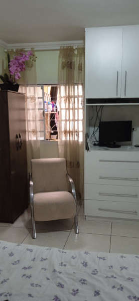 Casa à venda Alvorada com 220m² e 3 quartos por R$ 530.000 - 1839935917-1665058790893.jpg