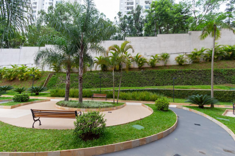 Apartamento à venda Vila Andrade com 56m² e 1 quarto por R$ 400.000 - 136402959-jardim.png