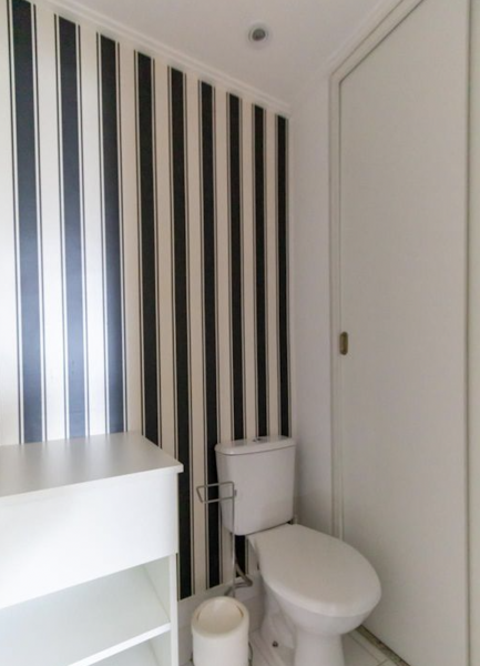 Apartamento à venda Vila Andrade com 56m² e 1 quarto por R$ 400.000 - 1894751060-banheiro2.png