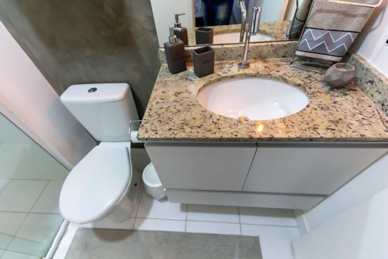 Apartamento à venda Vila Andrade com 56m² e 1 quarto por R$ 400.000 - 448333198-banheiro.jpg