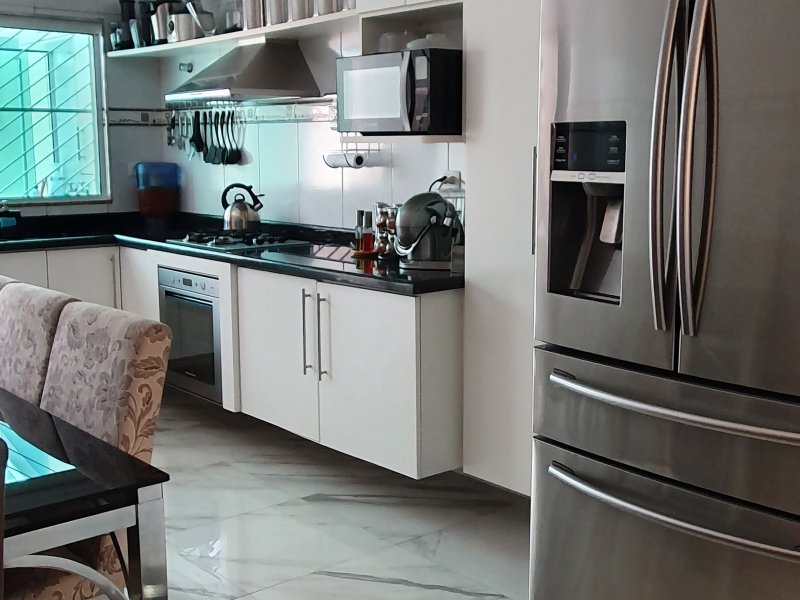 Casa à venda Jardim Triana com 167m² e 3 quartos por R$ 850.000 - 1109981615-20211124-123938.jpg