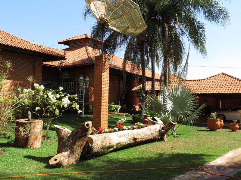 Chácara à venda Centro com 8000m² e 7 quartos por R$ 5.000.000 - 1360666040-img-0917.JPG