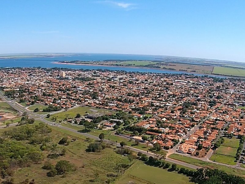 Chácara à venda Centro com 8000m² e 7 quartos por R$ 5.000.000 - 6464027-dji00038.jpg