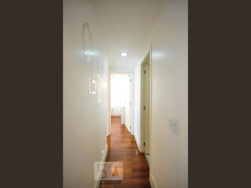 Apartamento à venda Chácara Santo Antônio (Zona Sul) com 52m² e 2 quartos por R$ 650.000 - 1732957916-corredor.jpeg
