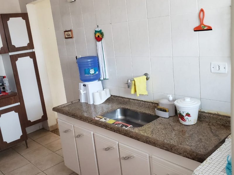 Apartamento à venda Caiçara com 108m² e 3 quartos por R$ 235.000 - 387747655-cozinha-pia.jpeg