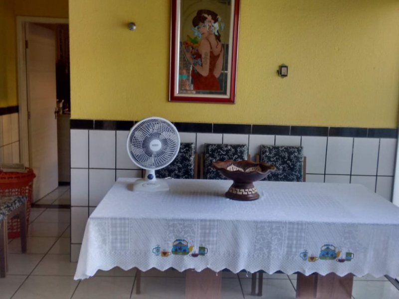 Casa à venda Estância Itaici com 225m² e 4 quartos por R$ 370 - 796480988-cozinha.jpeg