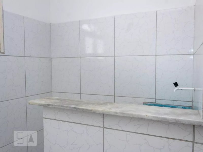 Kitnet à venda Amadeu Furtado com 136m² e 4 quartos por R$ 390.000 - 1809346431-6a240256-150b-4489-b3c1-f78ce3fb3532.jpeg