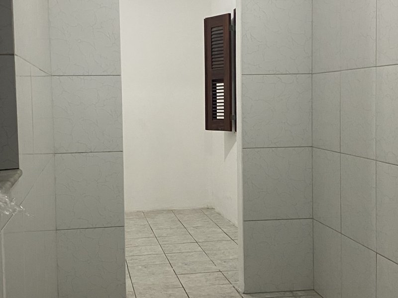 Kitnet à venda Amadeu Furtado com 136m² e 4 quartos por R$ 390.000 - 879279950-276f3342-619a-4654-8306-73277adbe575.jpeg