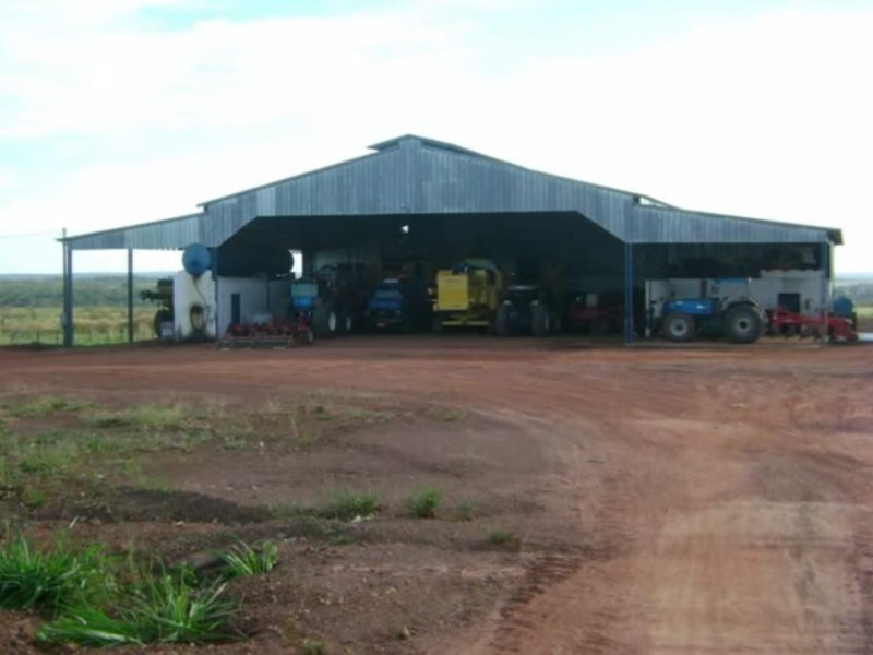 Fazenda à venda Centro com 1000000m² e 2 quartos por R$ 50.000.000 - 1759720759-24ade485-3900-4752-8398-c1344baca7d5.jpg