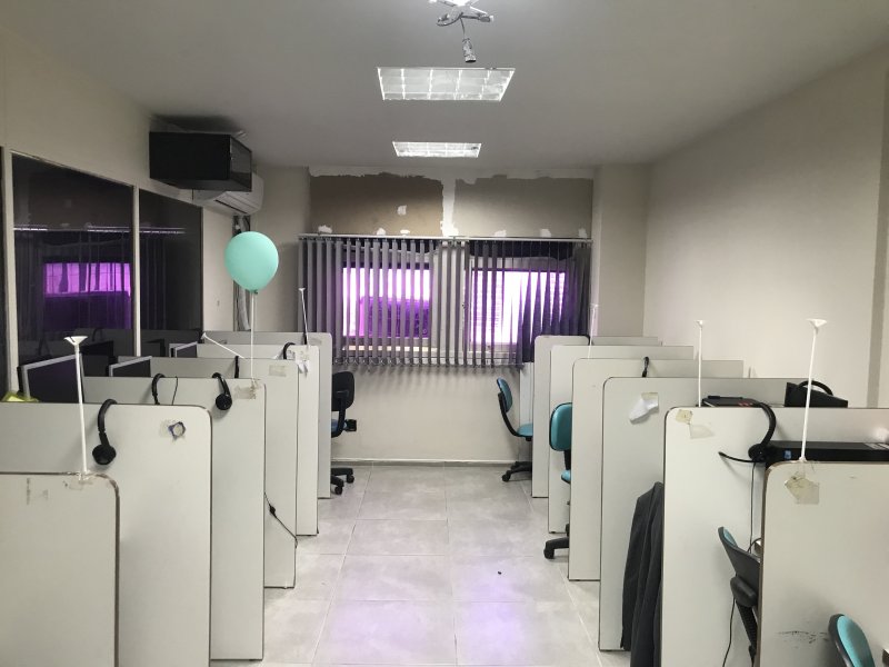 Comercial à venda Centro com 180m² e 1 quarto por R$ 750.000 - 1401124977-sala-02-001.jpg