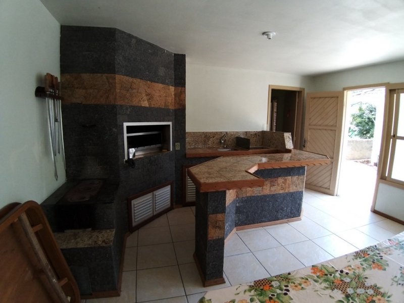 Casa à venda Centro com 250m² e 4 quartos por R$ 750.000 - 764996816-29.jpg