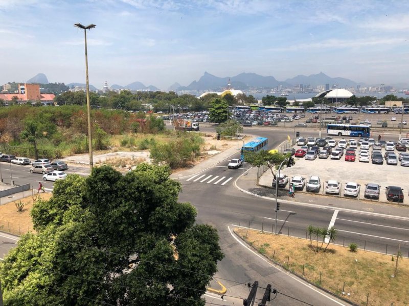 Apartamento à venda Centro com 80m² e 3 quartos por R$ 350.000 - 1011447515-foto-8-vista-sala.jpg