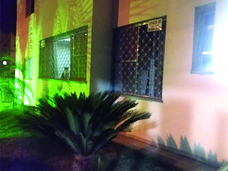 Apartamento à venda Vila Galo com 90m² e 2 quartos por R$ 290.000 - 230416640-frente-do-apto.jpg