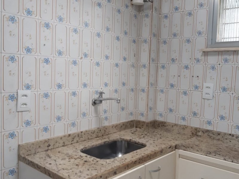 Apartamento à venda Irajá com 50m² e 2 quartos por R$ 130.000 - 1102703168-bancada-cozinha.jpg