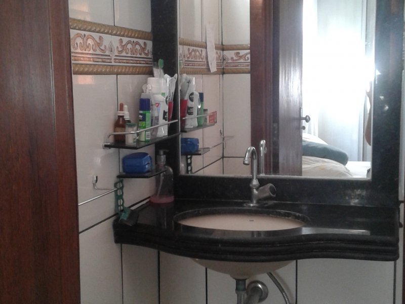 Casa à venda Centro com 185m² e 5 quartos por R$ 600.000 - 19394939-17-banheiro-suite.jpg