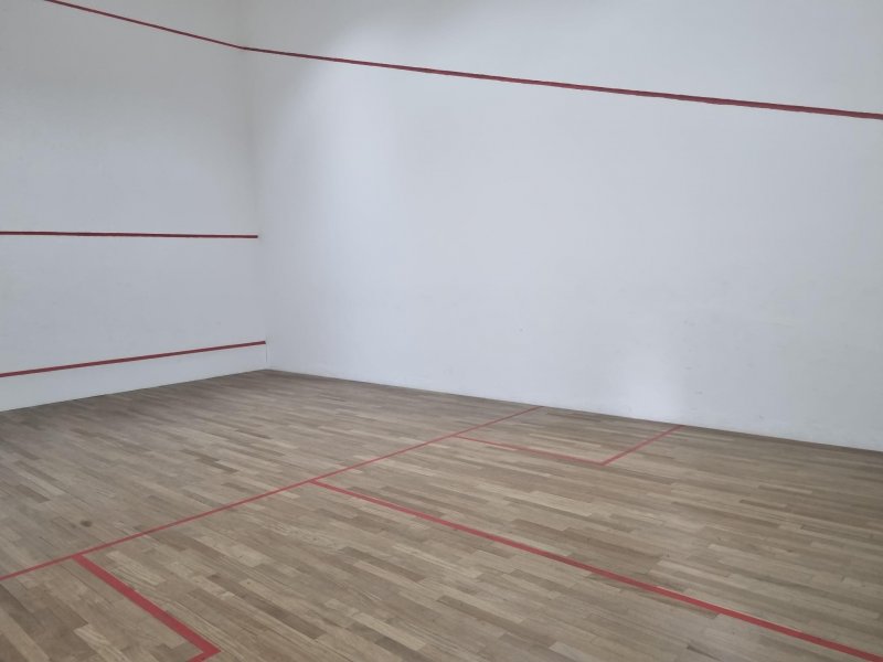 Apartamento à venda Consolação com 55m² e 2 quartos por R$ 800.000 - 631063270-quadra-de-squash-predio.jpg