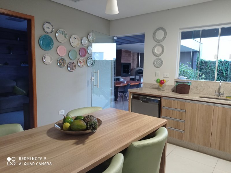 Casa de condomínio à venda esperança com 220m² e 3 quartos por R$ 1.310.000 - 1980225572-16464300746282954660588420357479.jpg