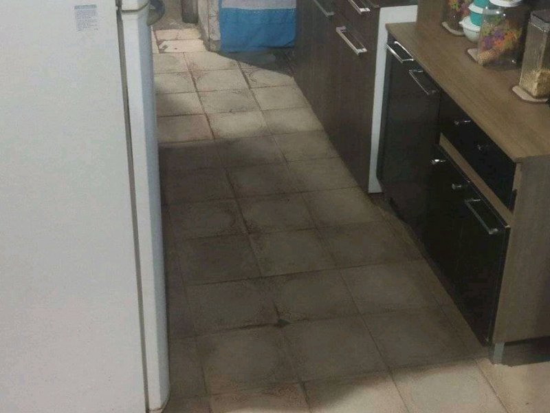 Casa à venda Centro com 62m² e 3 quartos por R$ 70.000 - 1748680150-1646511161670.jpg