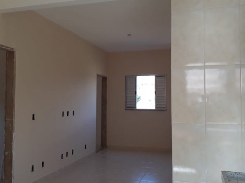 Apartamento à venda Centro com 104m² e 2 quartos por R$ 198.000 - 1496145679-sala.jpg