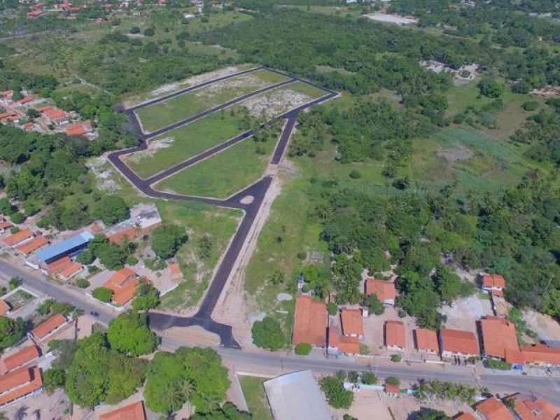 Terreno à venda Centro com 150m² e 1 quarto por R$ 33.000 - 647429240-9.jpg